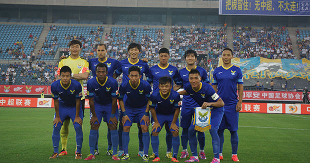 辽宁男篮王哲林关键得分带队胜（王哲林砍下关键分助辽宁男篮取胜）