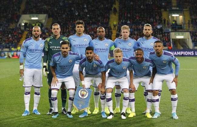 红牌出现 使比赛形势大逆转（红牌一出，战局瞬间翻转）