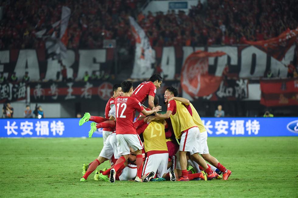 潮州体育馆：球场免费开放 惠民健身“不打烊”（潮州体育馆球场免费向市民开放 惠民健身随时可享）